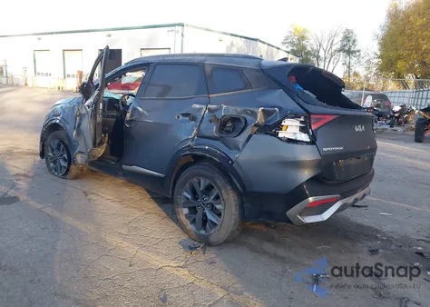 2023 Kia Sportage Hybrid Sx-Prestige z USA, uszkodzony, nr VIN KNDPXCAGXP7088242